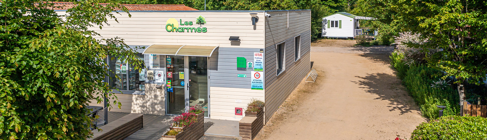 Campsite les charmes contact acces apremont