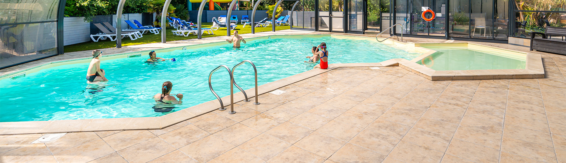 Campsite heated swimming pool apremont