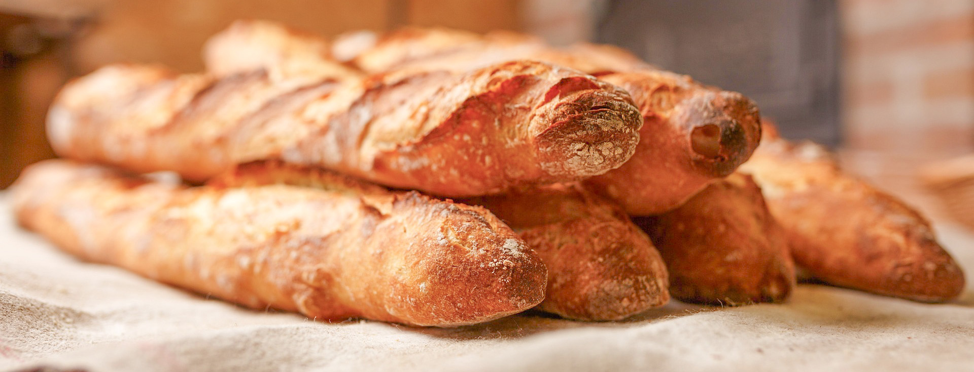 livraison de pain et patisseries locales
