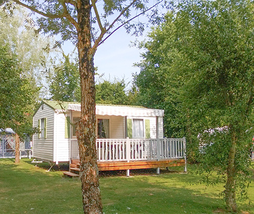 Mobile home without sanitary facilities
